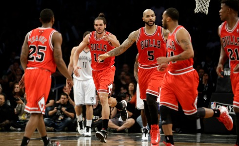 4-Sports-Bulls_playoffs_Heat2.jpg