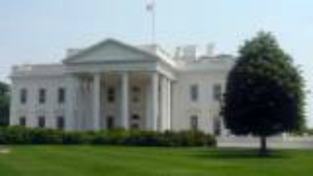 111109032921-white-house-exterior-spring-wall-4-tease.jpg