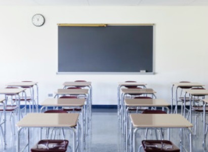n-SCHOOL-DESKS-large300.jpg