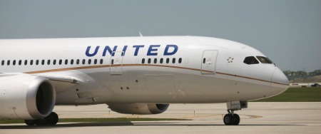 n-UNITED-AIRLINES-large570.jpg