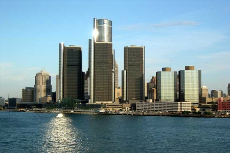 Detroit residents protest emergency financial manager law