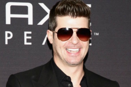 NEW YORK, NY - JANUARY 31: Singer Robin Thicke attends 2014 ESPN The Party at Pier 36 on January 31, 2014 in New York City. (Photo by Andrew Toth/FilmMagic) | Andrew Toth via Getty Images
