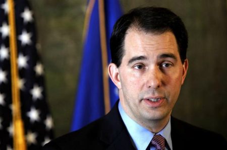 tom-lynn-of-milwaukee-journal-sentinal-of-scott-walker