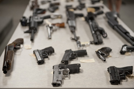 guns