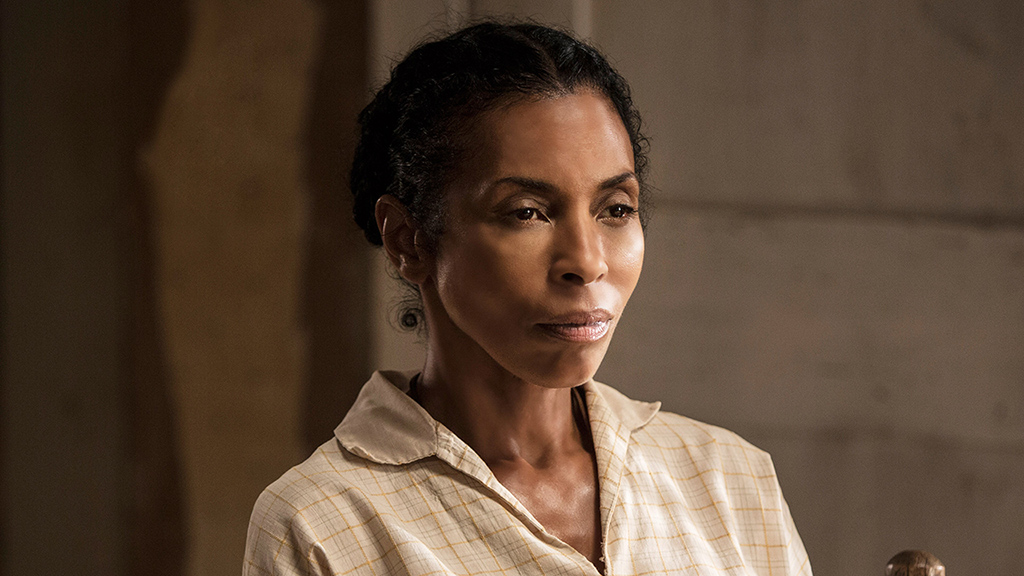 Khandi Alexander More Than Mama Pope Chicago Defender