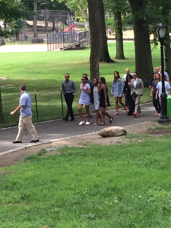 Present Obama gets his wish to walk amongst the people in Central Park, New  York, N.Y.