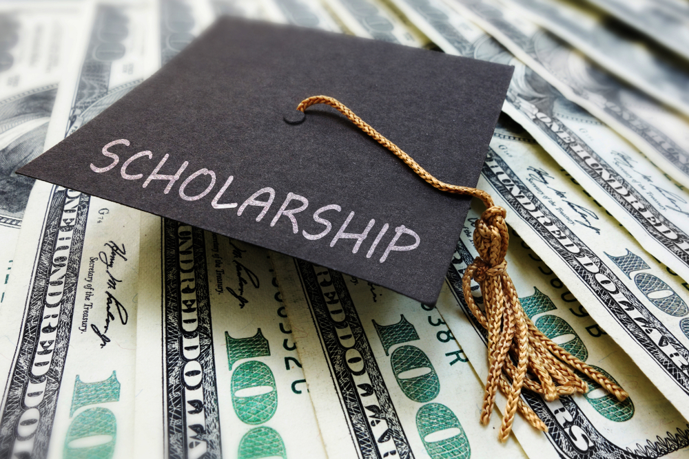 Big Shoulders Fund Launches Scholarship Chicago Defender