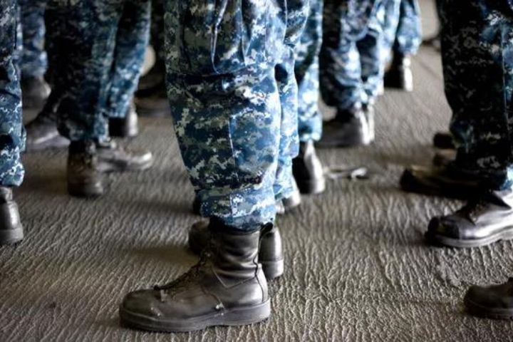navy boots worn by officers