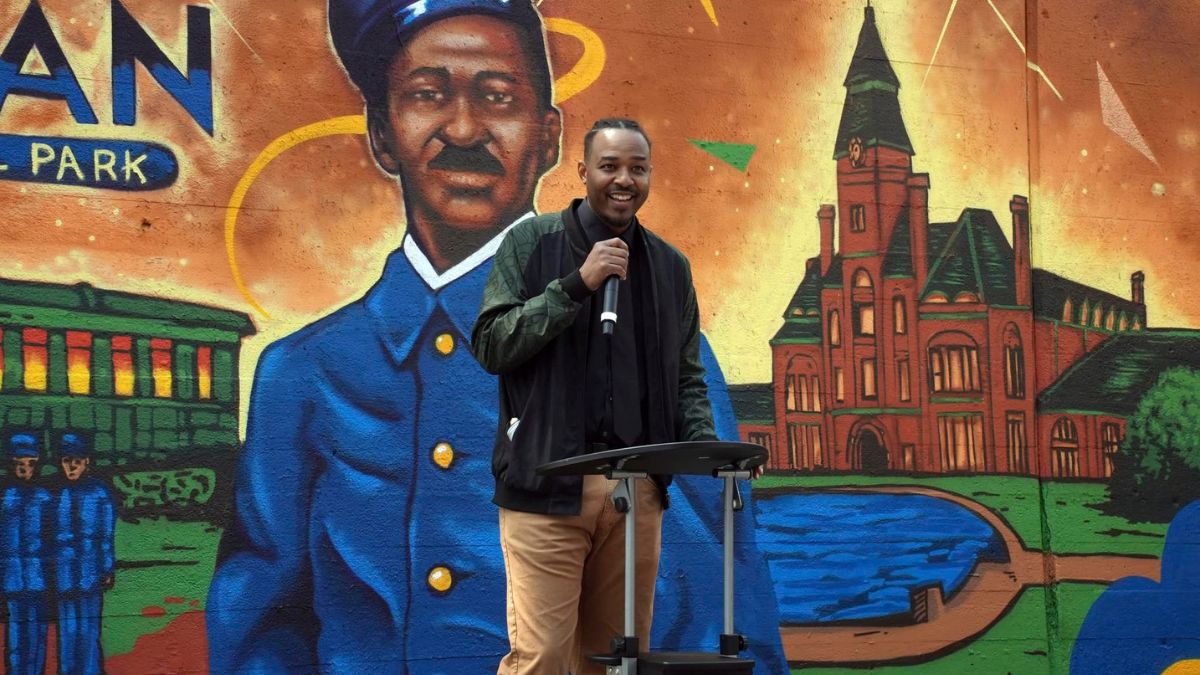 Joe Nelson’s Ode to the Pullman Porters in Vibrant Mural Masterpiece