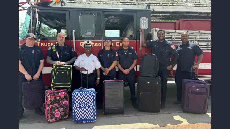 The Will County Black Diamond Chapter of Top Ladies of Distinction, Inc. and the Blue Door Neighborhood Center hosted its 4th Annual Hope In A Suitcase” event. 