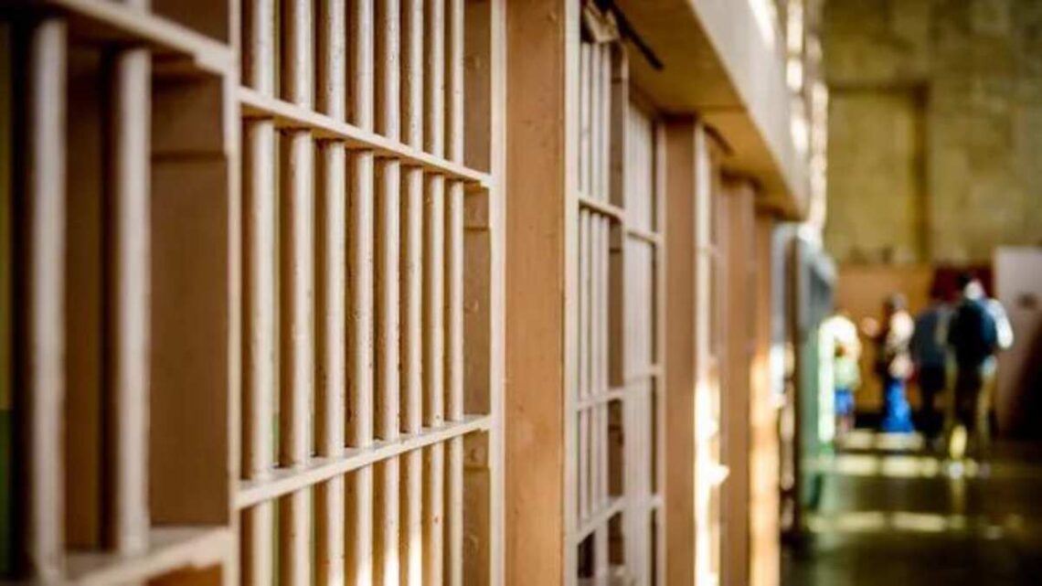 Black Man Who Spent Over 30 Years In Jail For Murder He Didn't Commit ...