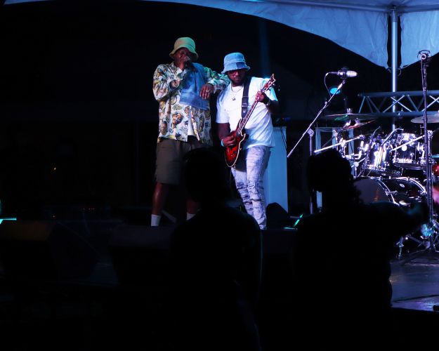 BJ The Chicago Kid and a guitarist performing at Kheemerfest 2024