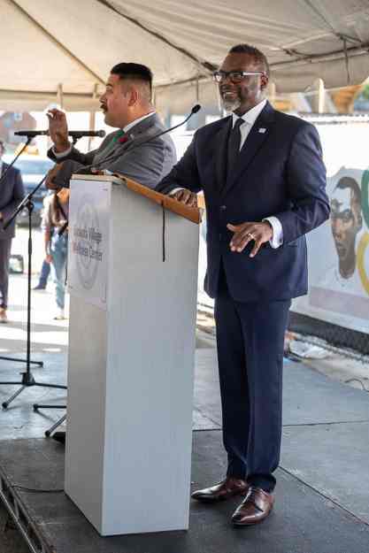 Mayor Brandon Johnson at Sankofa Wellness groundbreaking ceremony 