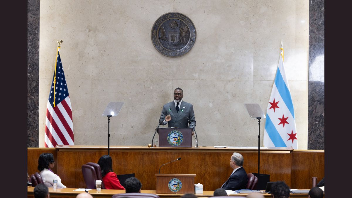 Facing a $982 million shortfall, Mayor Brandon Johnson’s $17.3 billion budget proposal includes a $300 million property tax increase, sparking mixed reactions. ChicagosMayor