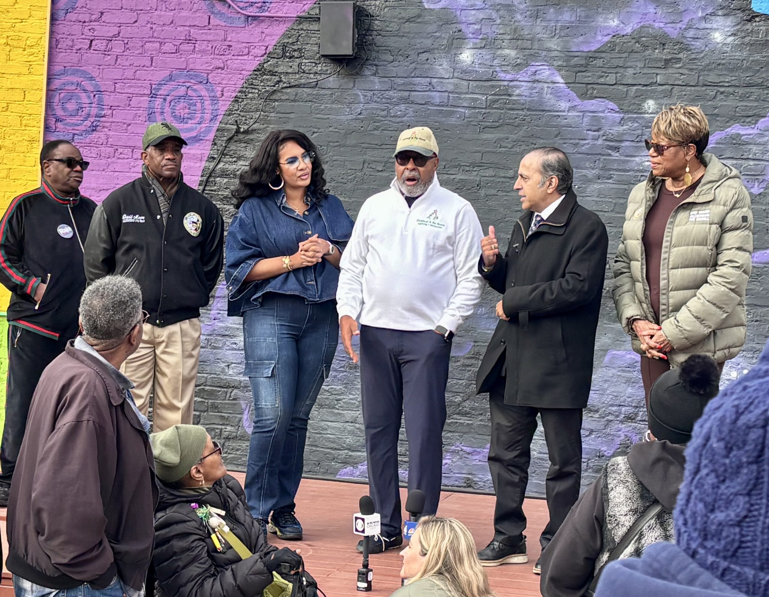 Christmas in the Wards Brings Hope to Englewood Amid SNAP Benefit Pause